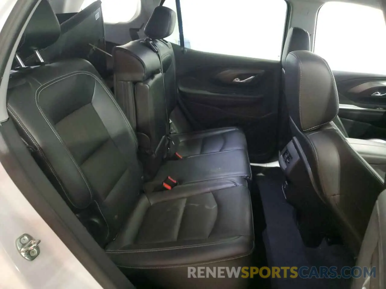 11 Photograph of a damaged car 3GKALPEG8PL171459 GMC TERRAIN 2023
