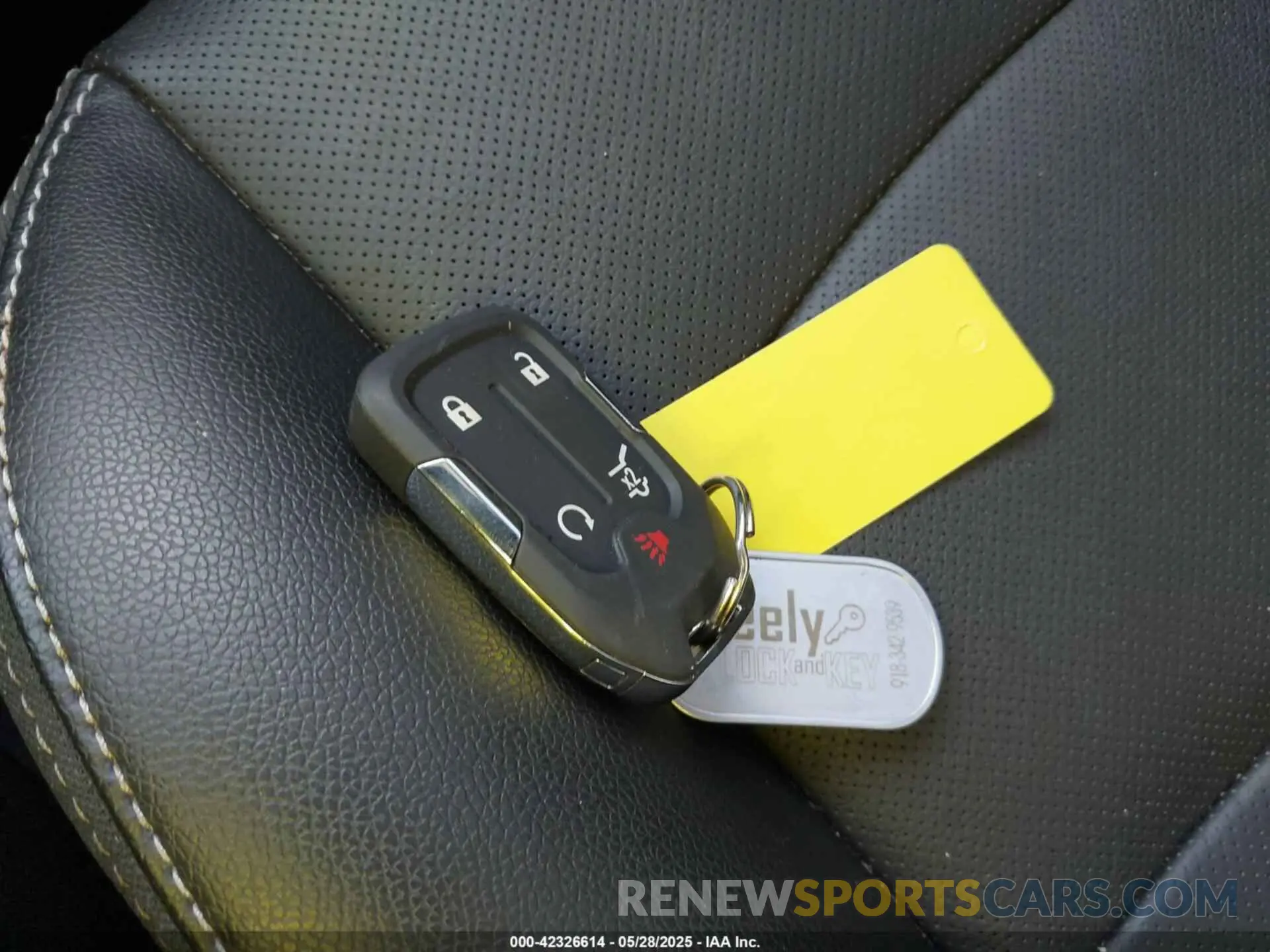 11 Photograph of a damaged car 3GKALPEG9PL191154 GMC TERRAIN 2023