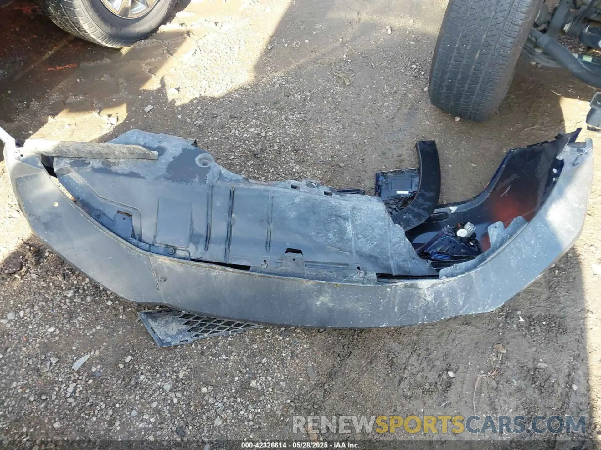 12 Photograph of a damaged car 3GKALPEG9PL191154 GMC TERRAIN 2023