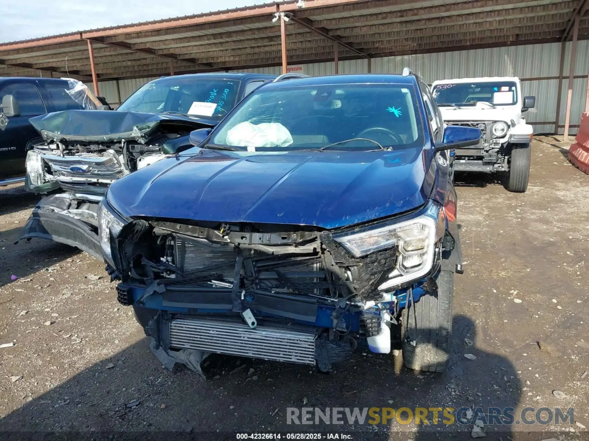 13 Photograph of a damaged car 3GKALPEG9PL191154 GMC TERRAIN 2023