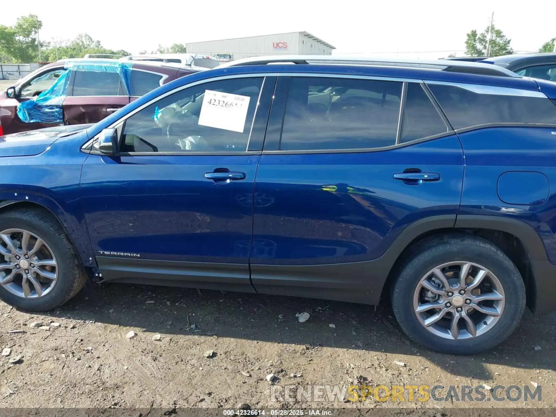15 Photograph of a damaged car 3GKALPEG9PL191154 GMC TERRAIN 2023