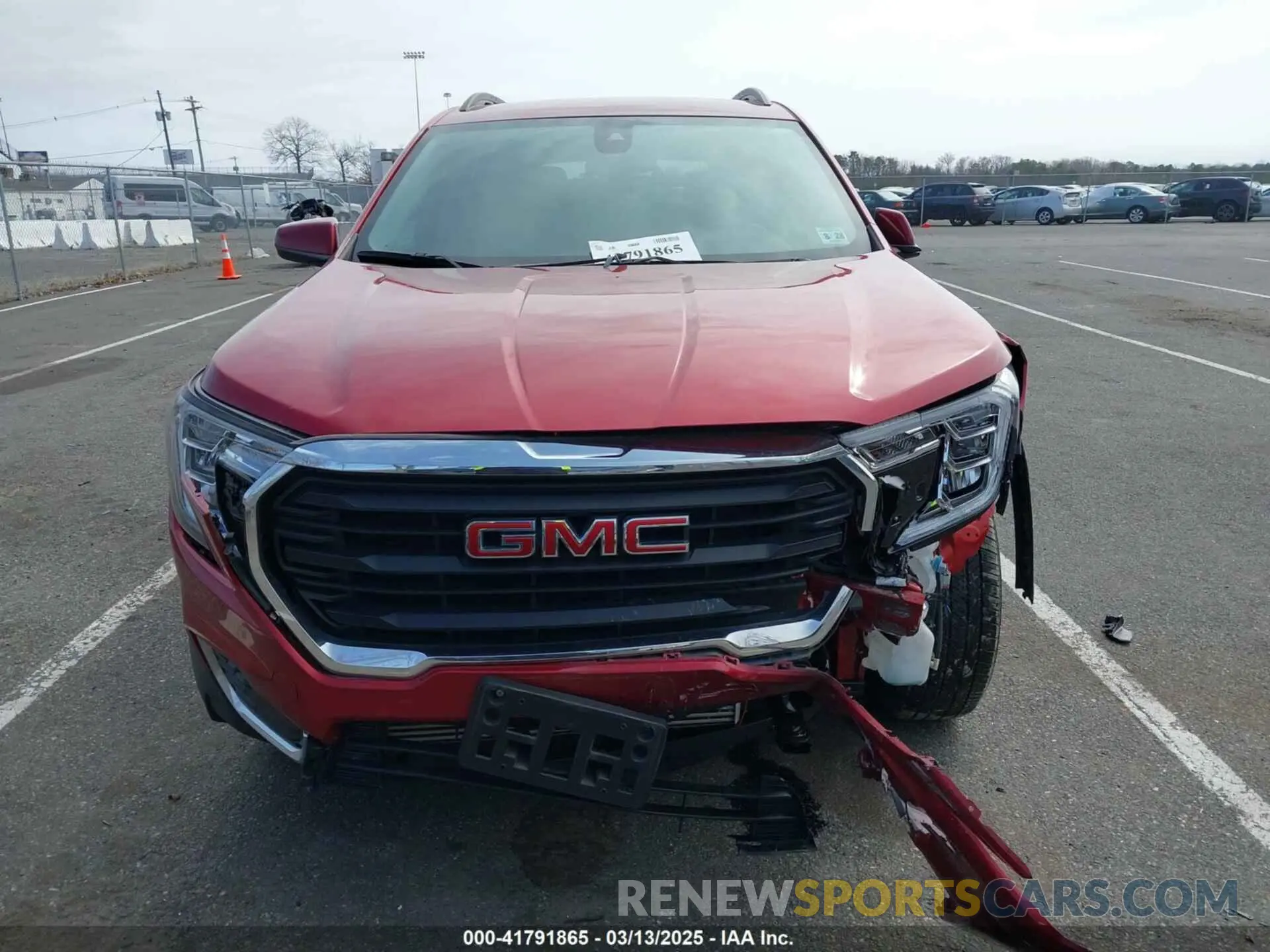 13 Photograph of a damaged car 3GKALTEG0PL207699 GMC TERRAIN 2023