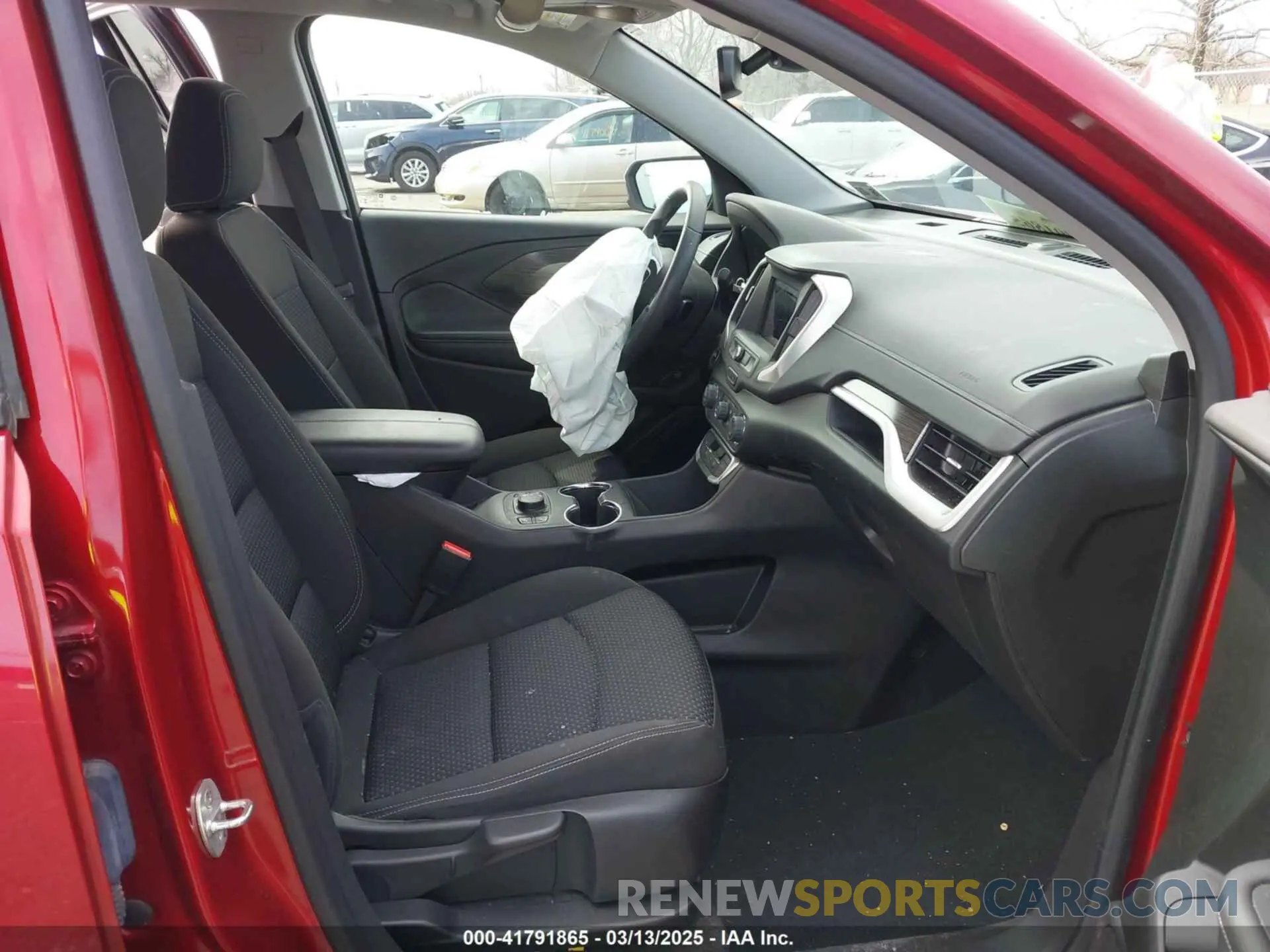 5 Photograph of a damaged car 3GKALTEG0PL207699 GMC TERRAIN 2023