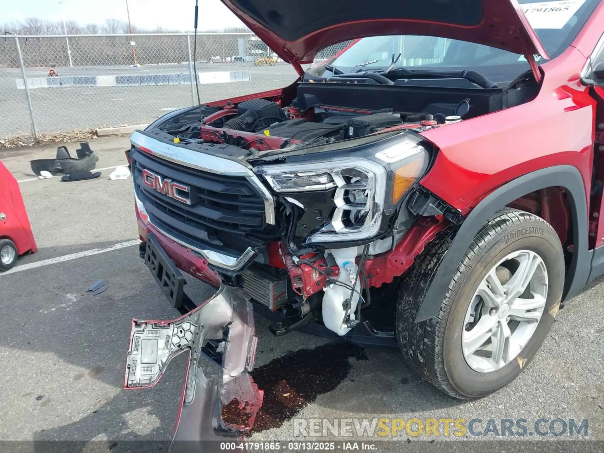 6 Photograph of a damaged car 3GKALTEG0PL207699 GMC TERRAIN 2023