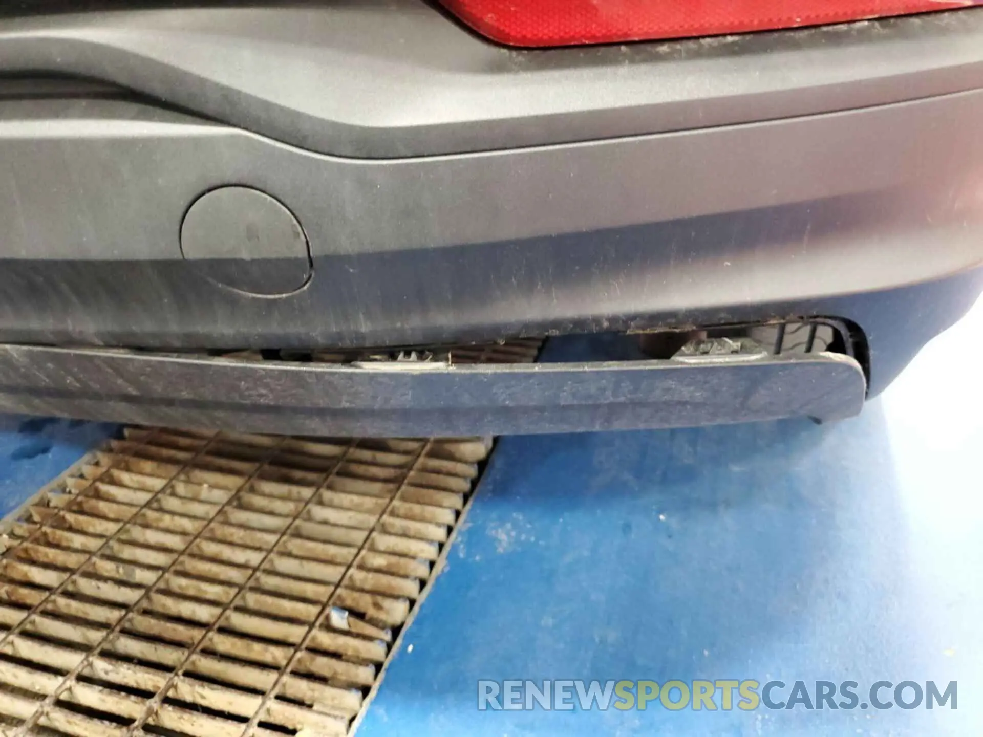 13 Photograph of a damaged car 3GKALTEG1PL130308 GMC TERRAIN 2023