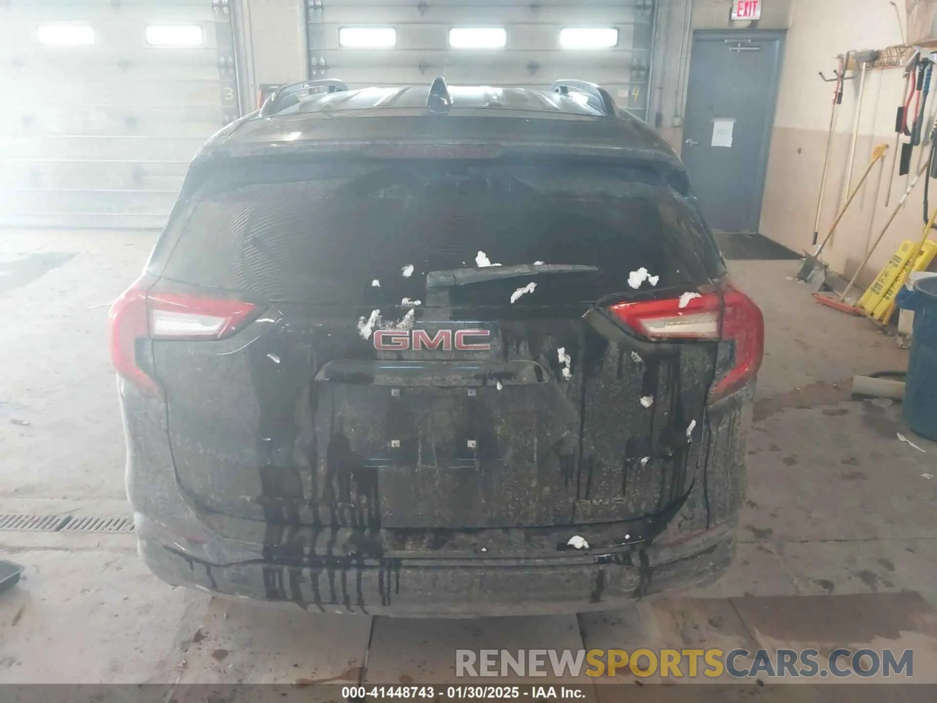 15 Photograph of a damaged car 3GKALTEG1PL142183 GMC TERRAIN 2023