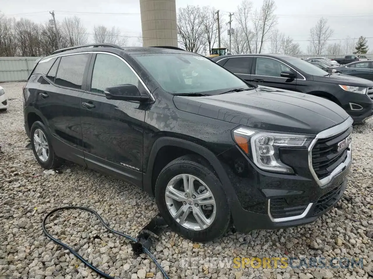 4 Photograph of a damaged car 3GKALTEG1PL208683 GMC TERRAIN 2023