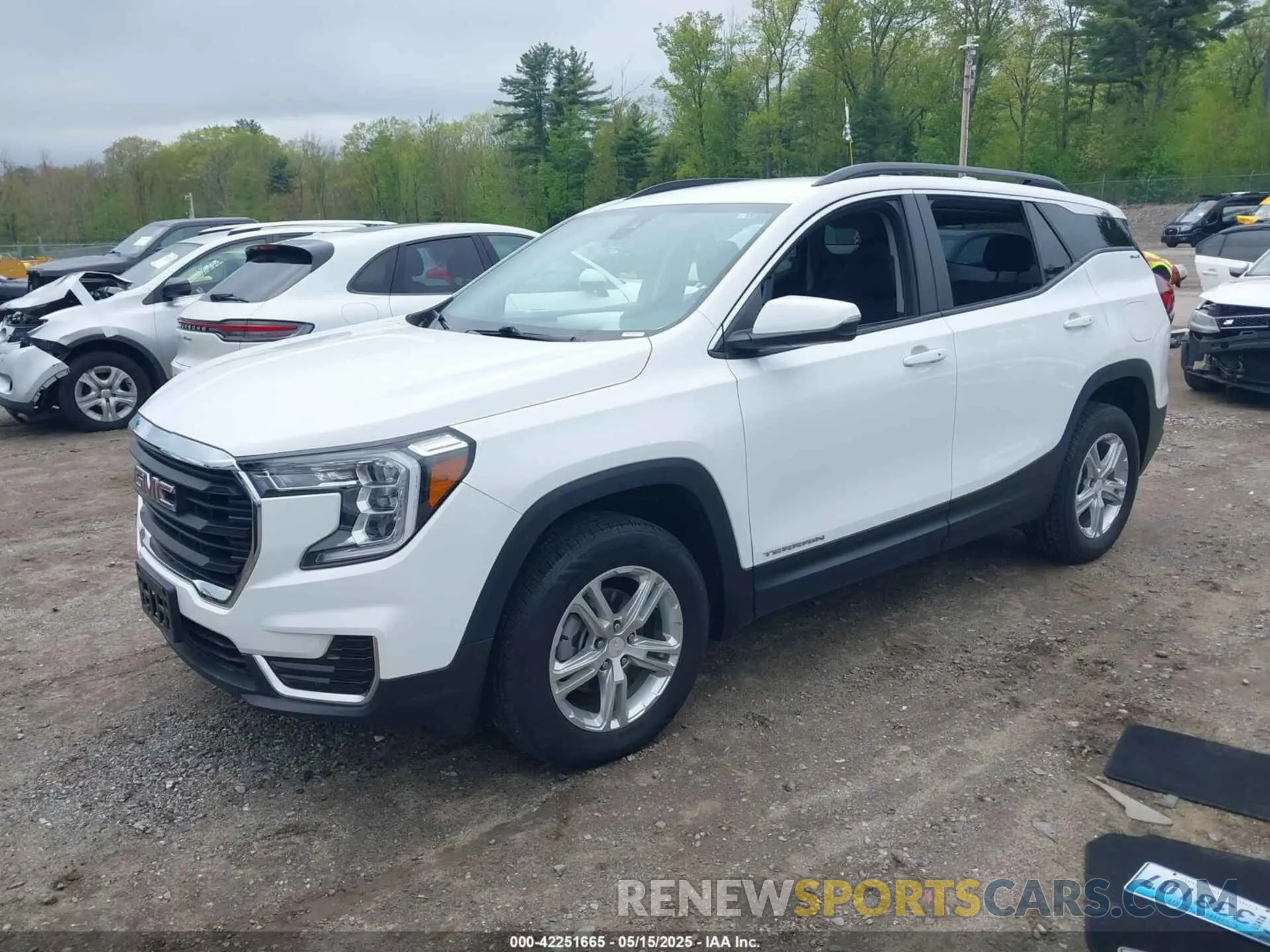2 Photograph of a damaged car 3GKALTEG4PL232136 GMC TERRAIN 2023