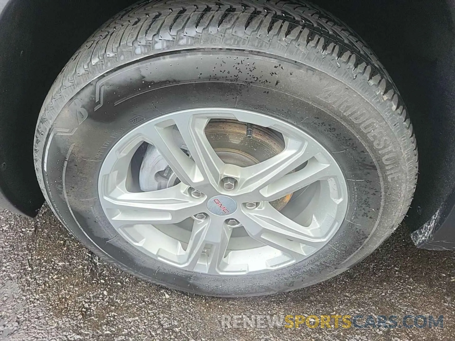 9 Photograph of a damaged car 3GKALTEG6PL132734 GMC TERRAIN 2023