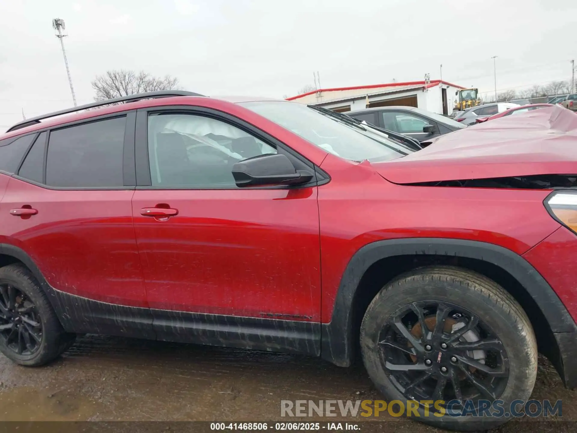 13 Photograph of a damaged car 3GKALTEG6PL197972 GMC TERRAIN 2023