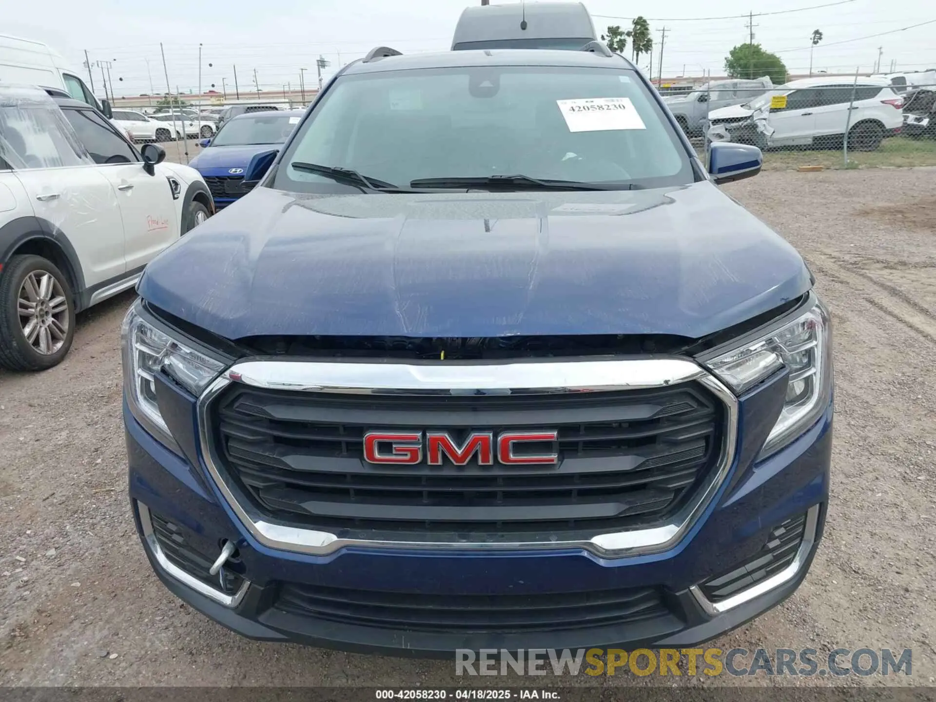 13 Photograph of a damaged car 3GKALTEG7PL128689 GMC TERRAIN 2023
