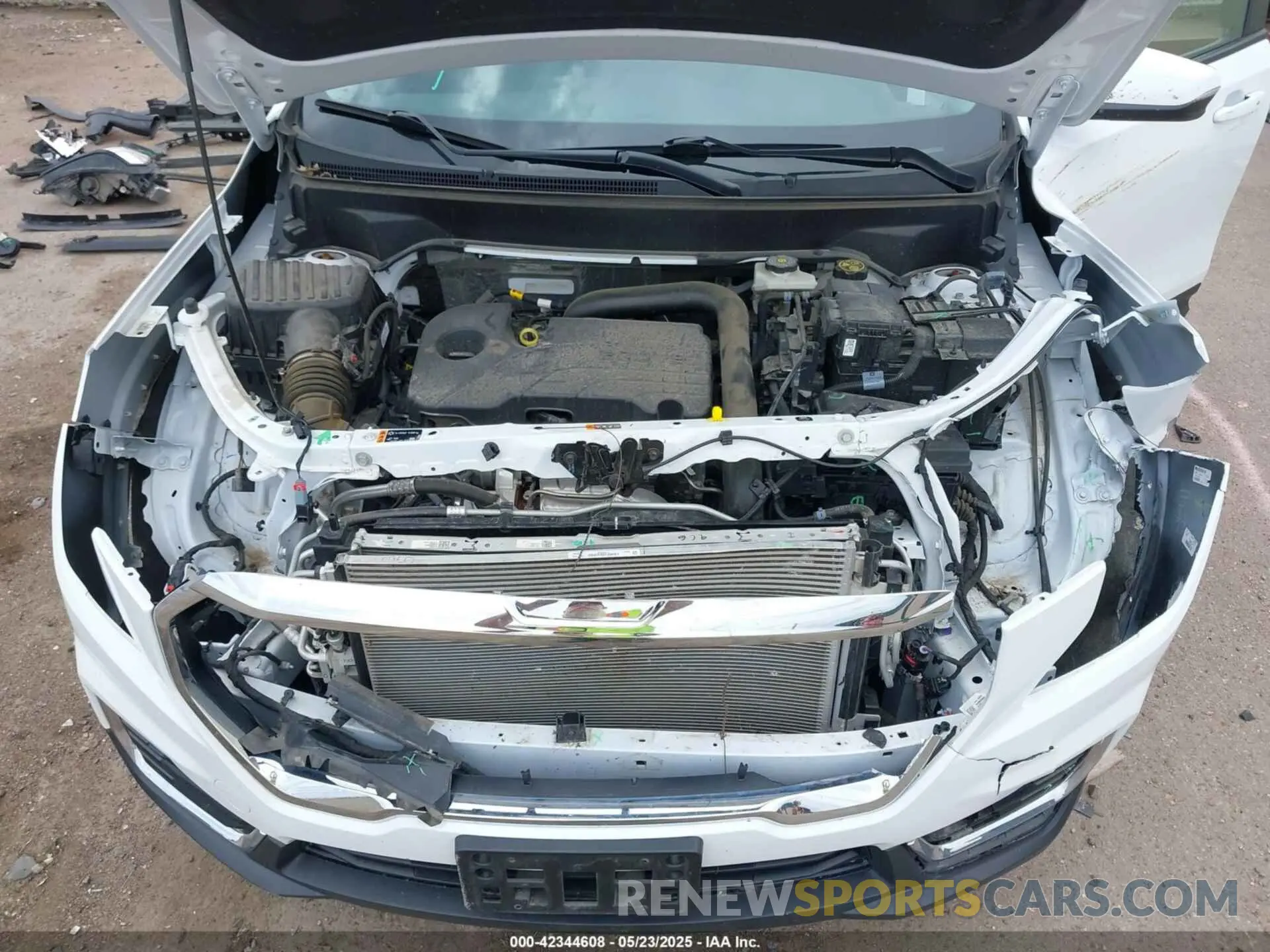 10 Photograph of a damaged car 3GKALTEG7PL174068 GMC TERRAIN 2023