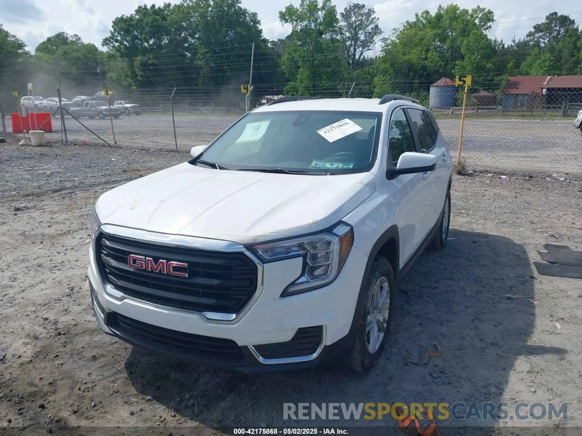 2 Photograph of a damaged car 3GKALTEG7PL230767 GMC TERRAIN 2023