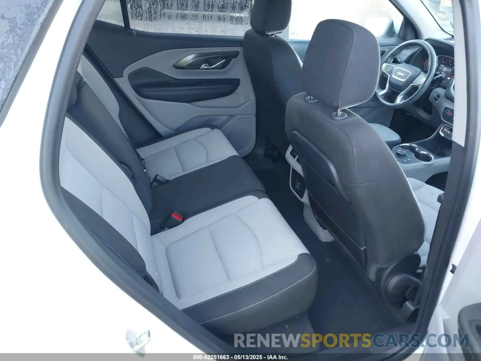 8 Photograph of a damaged car 3GKALTEG7PL237931 GMC TERRAIN 2023