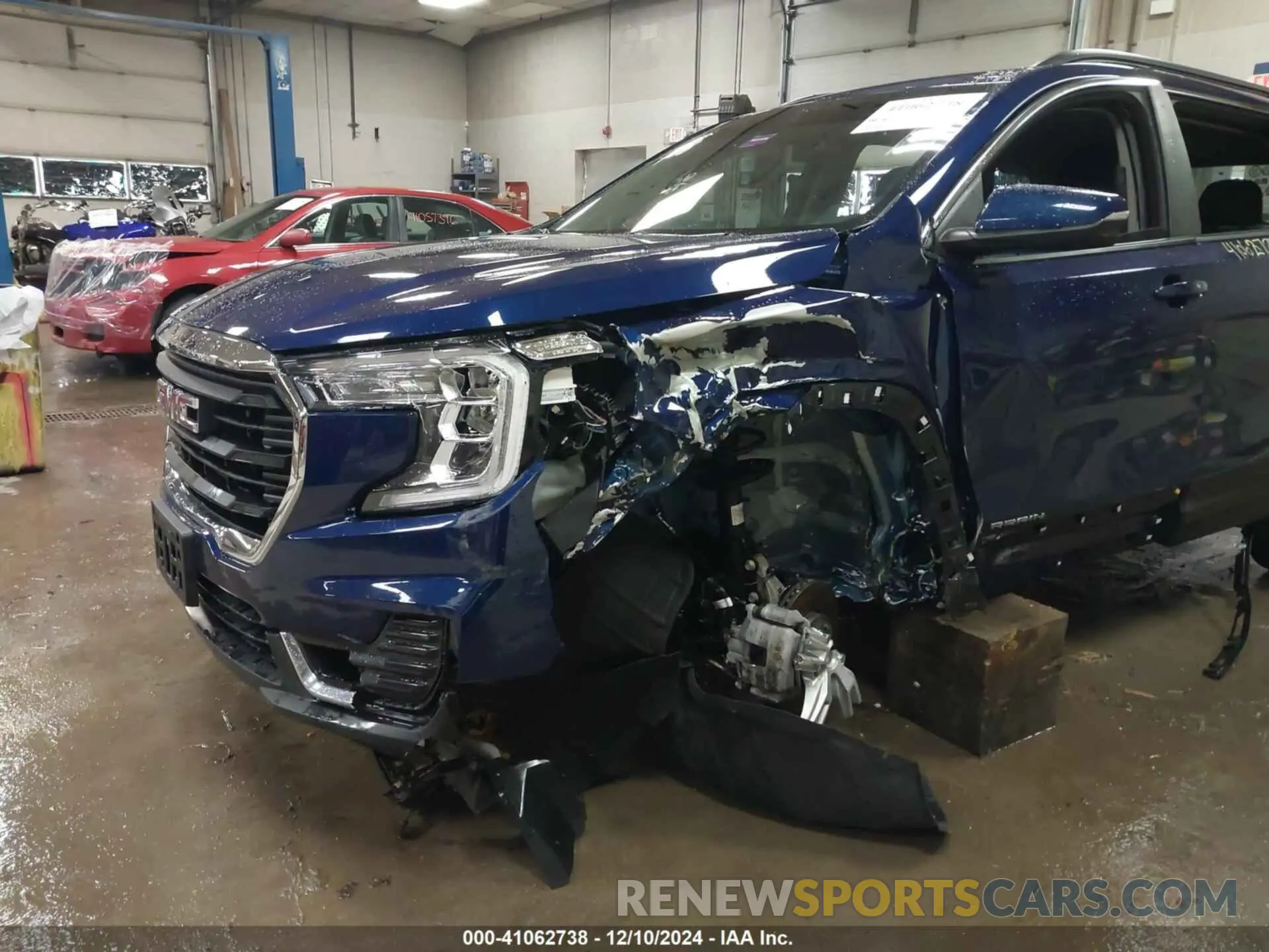 6 Photograph of a damaged car 3GKALTEG9PL137698 GMC TERRAIN 2023