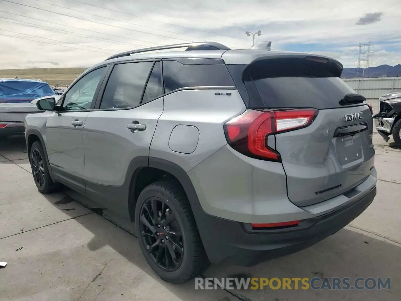 2 Photograph of a damaged car 3GKALTEG9PL197285 GMC TERRAIN 2023