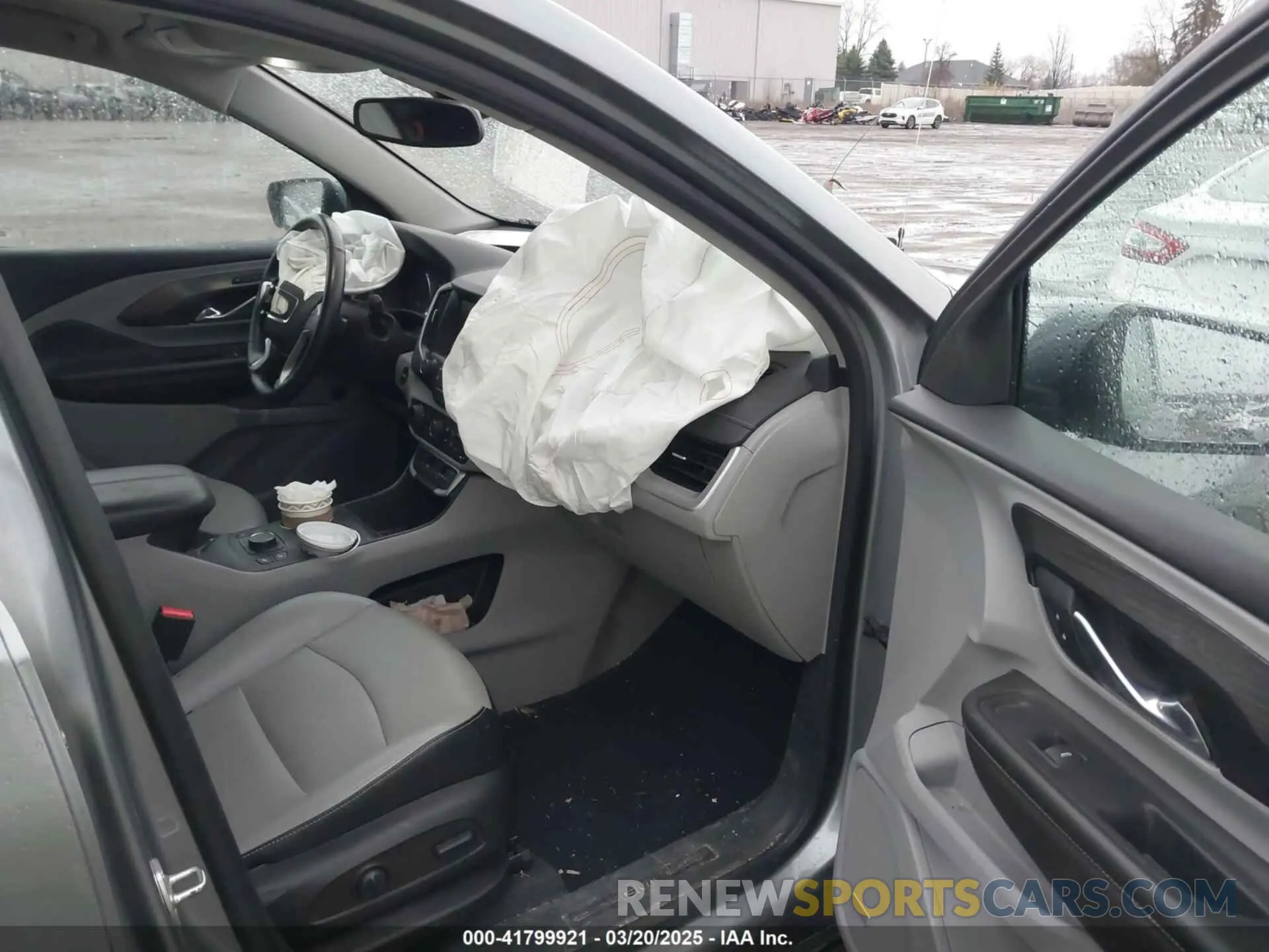 5 Photograph of a damaged car 3GKALVEG0PL136001 GMC TERRAIN 2023