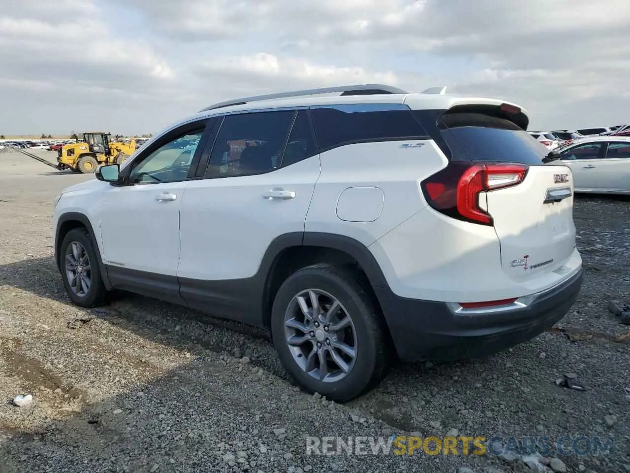 2 Photograph of a damaged car 3GKALVEG0PL138041 GMC TERRAIN 2023