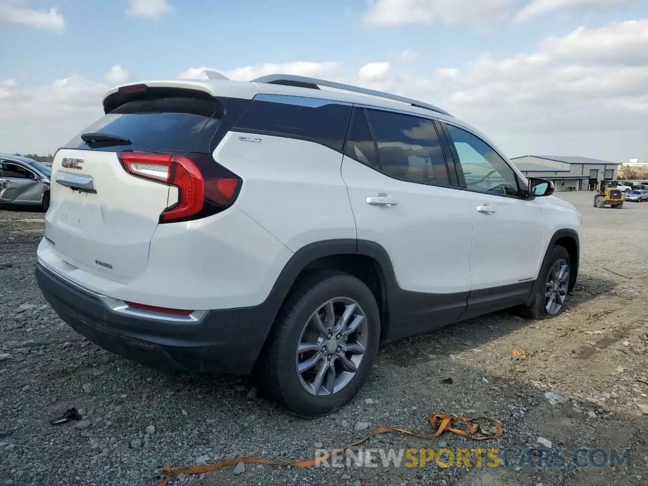 3 Photograph of a damaged car 3GKALVEG0PL138041 GMC TERRAIN 2023