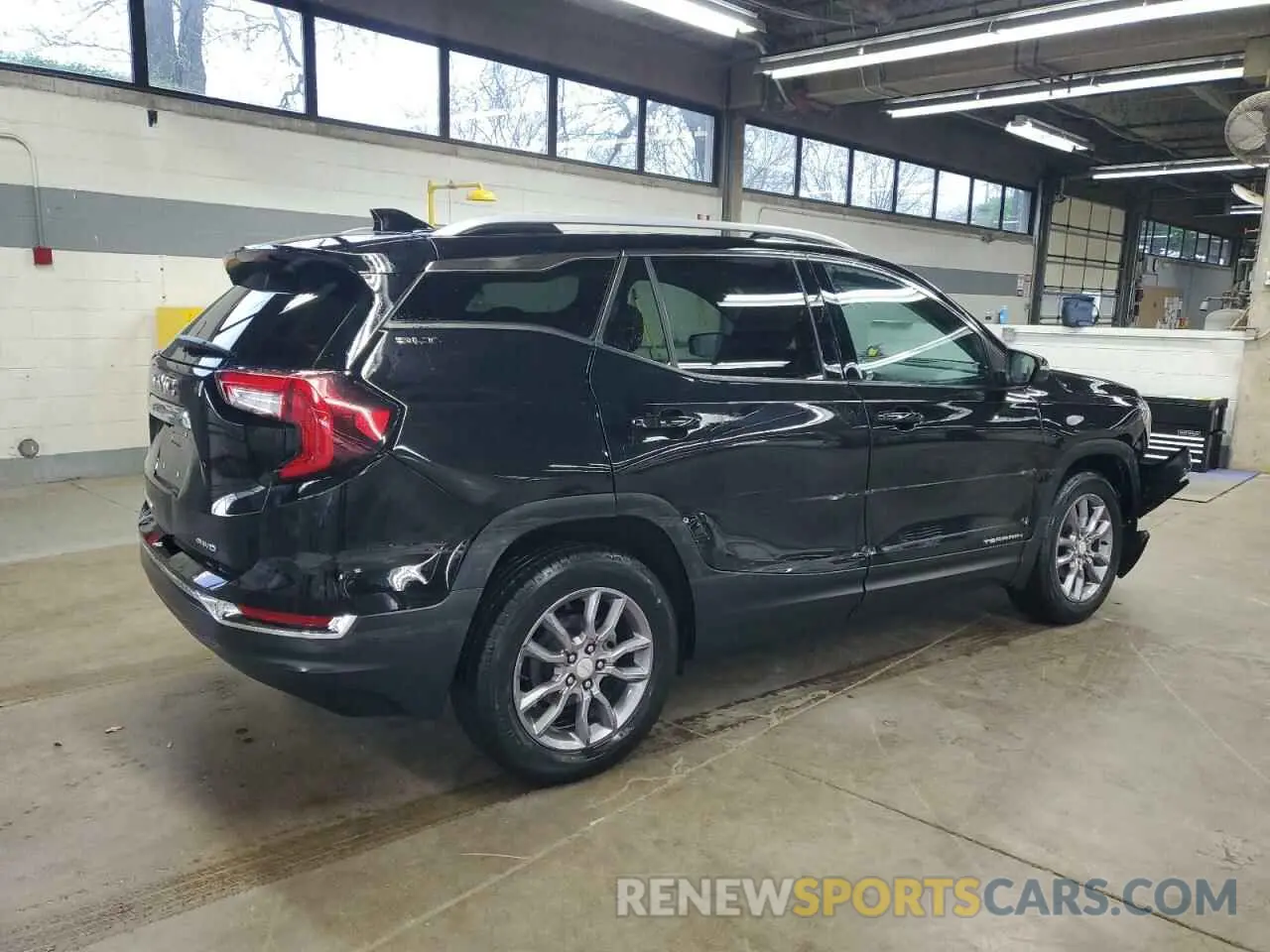 3 Photograph of a damaged car 3GKALVEG1PL109390 GMC TERRAIN 2023