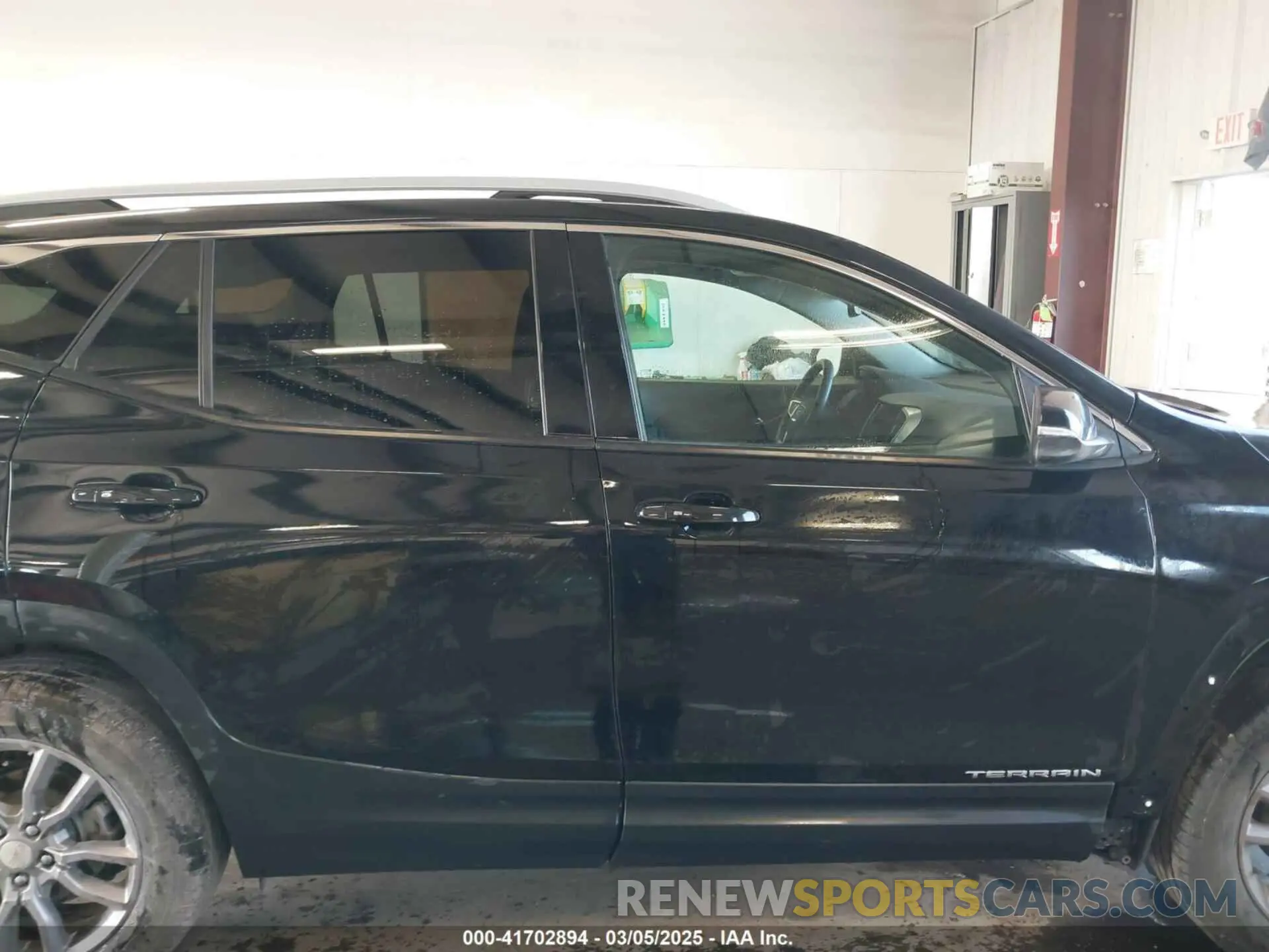14 Photograph of a damaged car 3GKALVEG3PL233838 GMC TERRAIN 2023