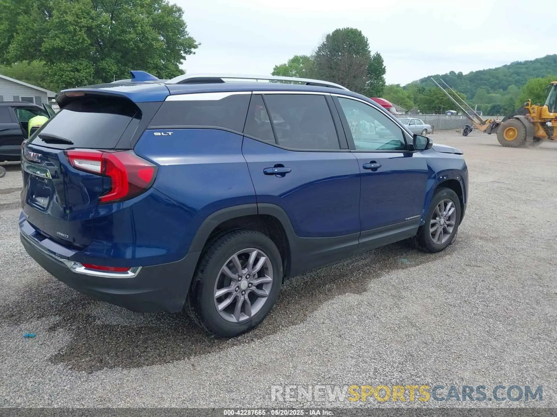 4 Photograph of a damaged car 3GKALVEG4PL191518 GMC TERRAIN 2023
