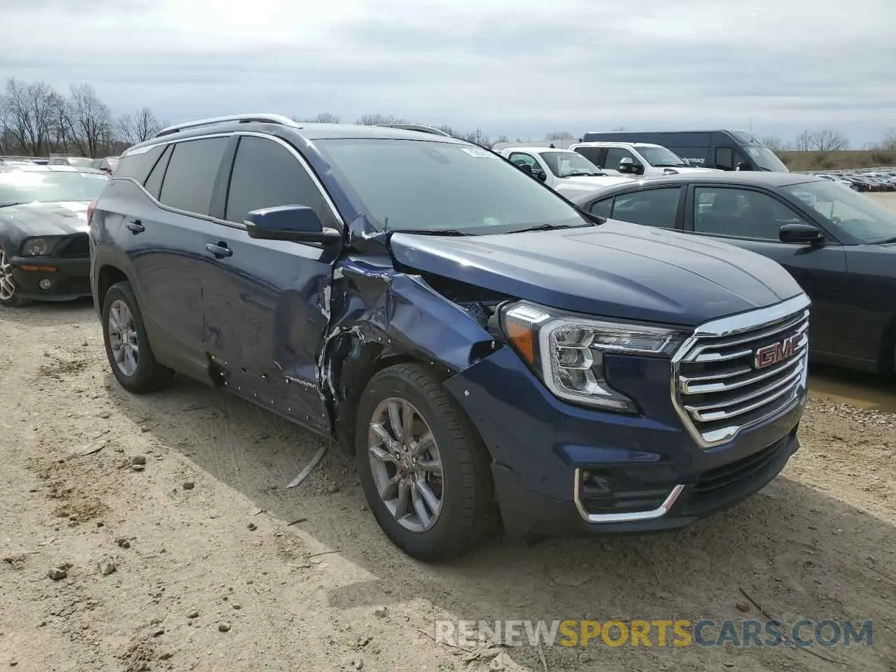 4 Photograph of a damaged car 3GKALVEG5PL154185 GMC TERRAIN 2023