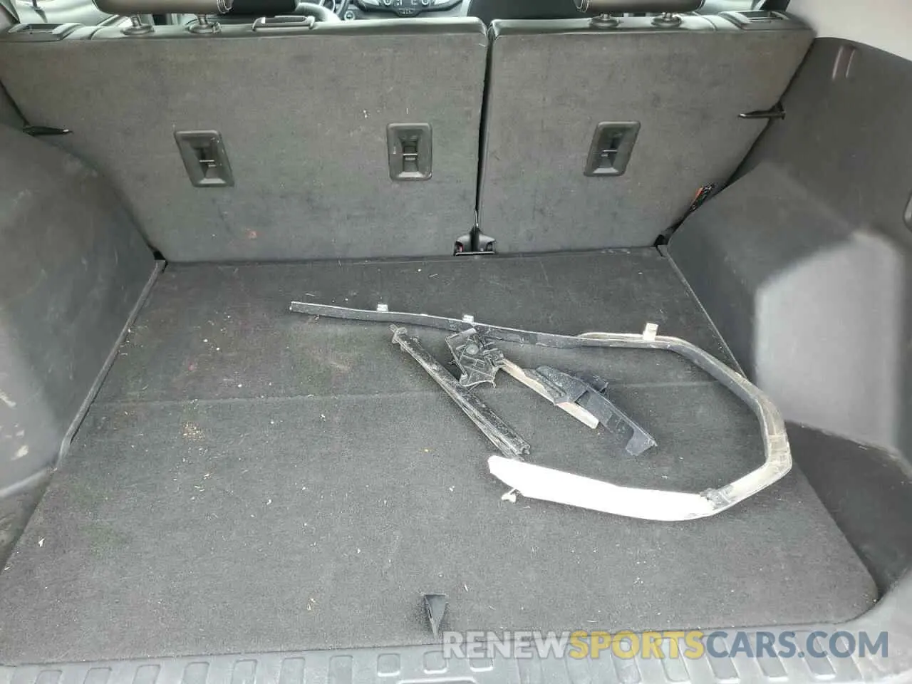 13 Photograph of a damaged car 3GKALVEG7PL143107 GMC TERRAIN 2023