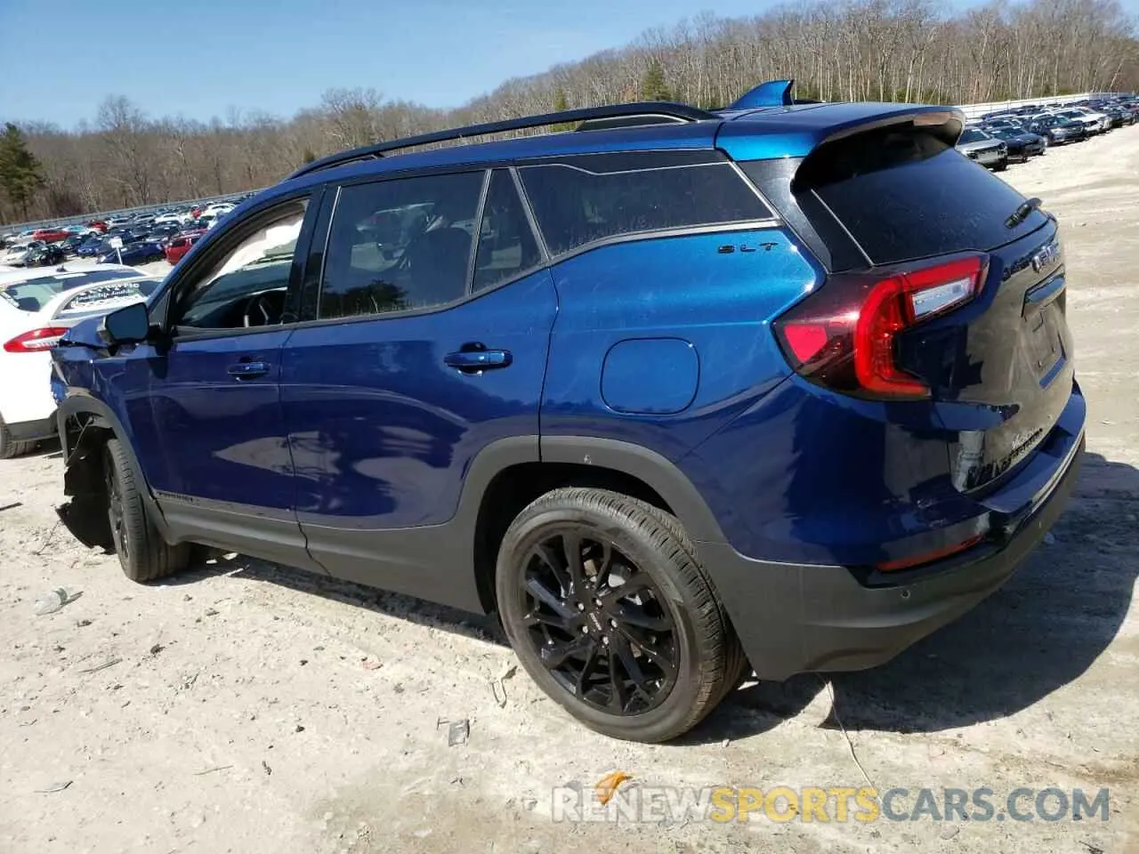 2 Photograph of a damaged car 3GKALVEG8PL124422 GMC TERRAIN 2023
