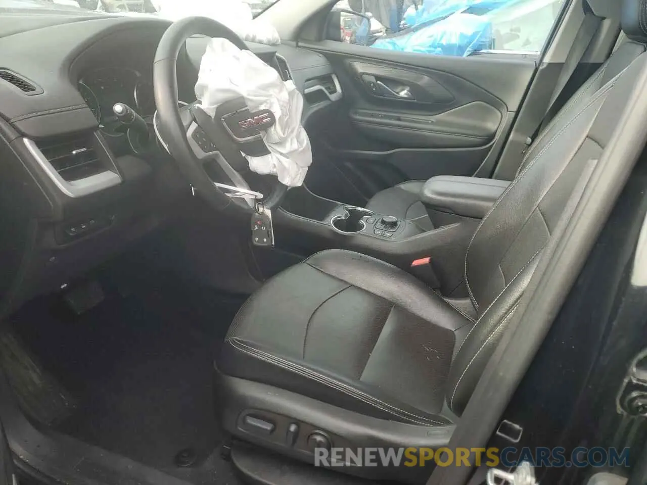 7 Photograph of a damaged car 3GKALVEG9PL136062 GMC TERRAIN 2023