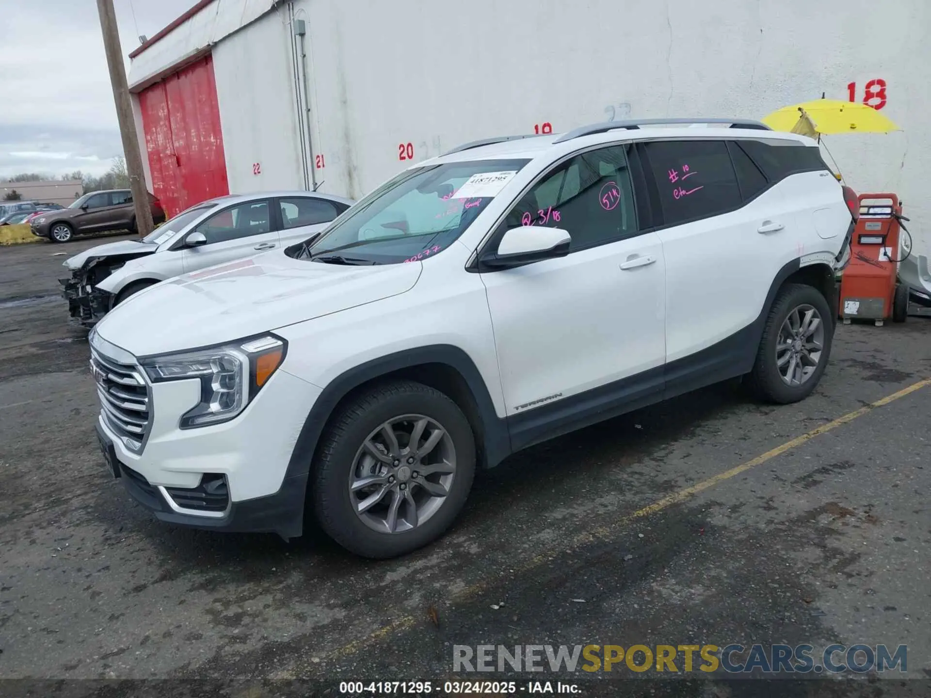 2 Photograph of a damaged car 3GKALVEG9PL181051 GMC TERRAIN 2023