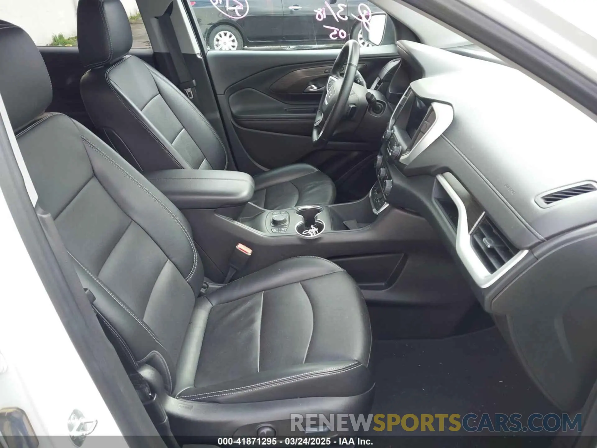 5 Photograph of a damaged car 3GKALVEG9PL181051 GMC TERRAIN 2023
