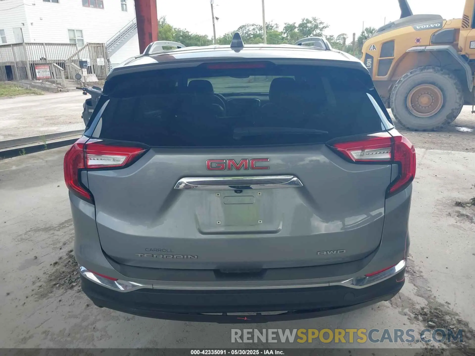 16 Photograph of a damaged car 3GKALVEG9PL187402 GMC TERRAIN 2023
