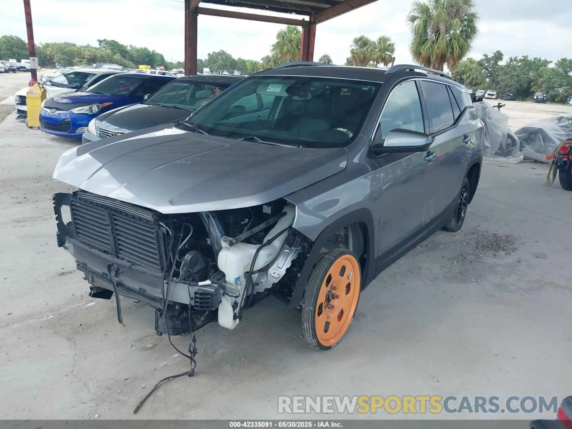 2 Photograph of a damaged car 3GKALVEG9PL187402 GMC TERRAIN 2023