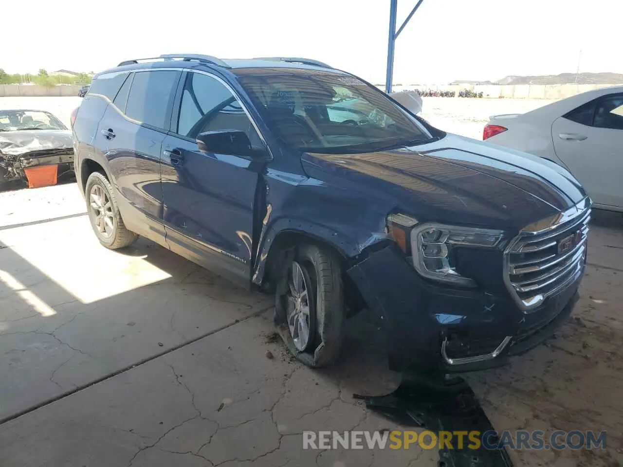 4 Photograph of a damaged car 3GKALVEGXPL190082 GMC TERRAIN 2023