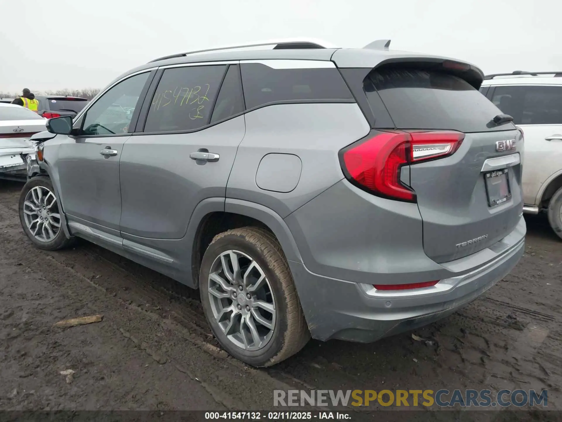 3 Photograph of a damaged car 3GKALXEG1PL266493 GMC TERRAIN 2023