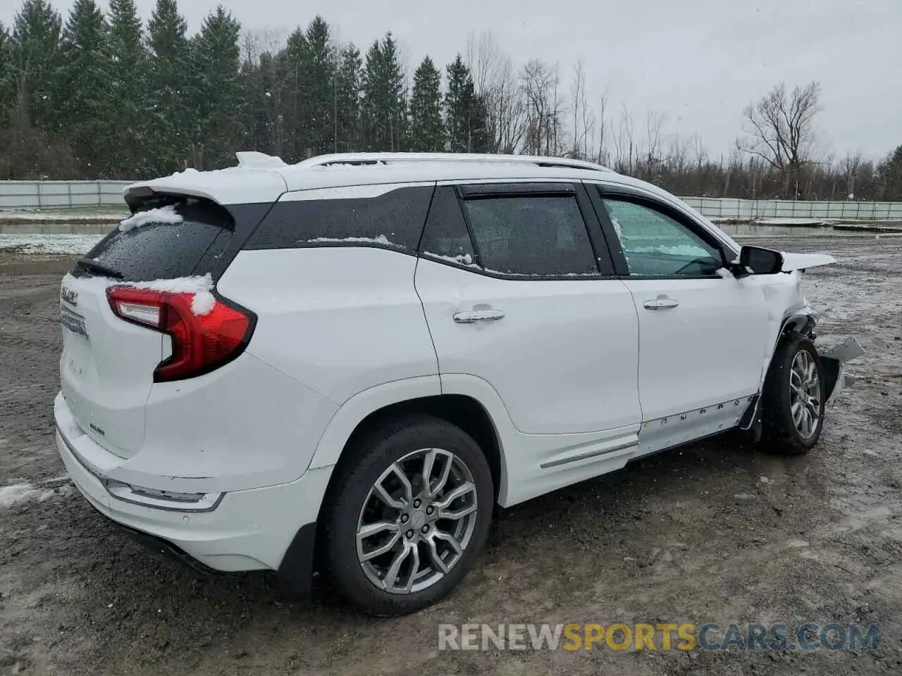3 Photograph of a damaged car 3GKALXEG9PL137403 GMC TERRAIN 2023