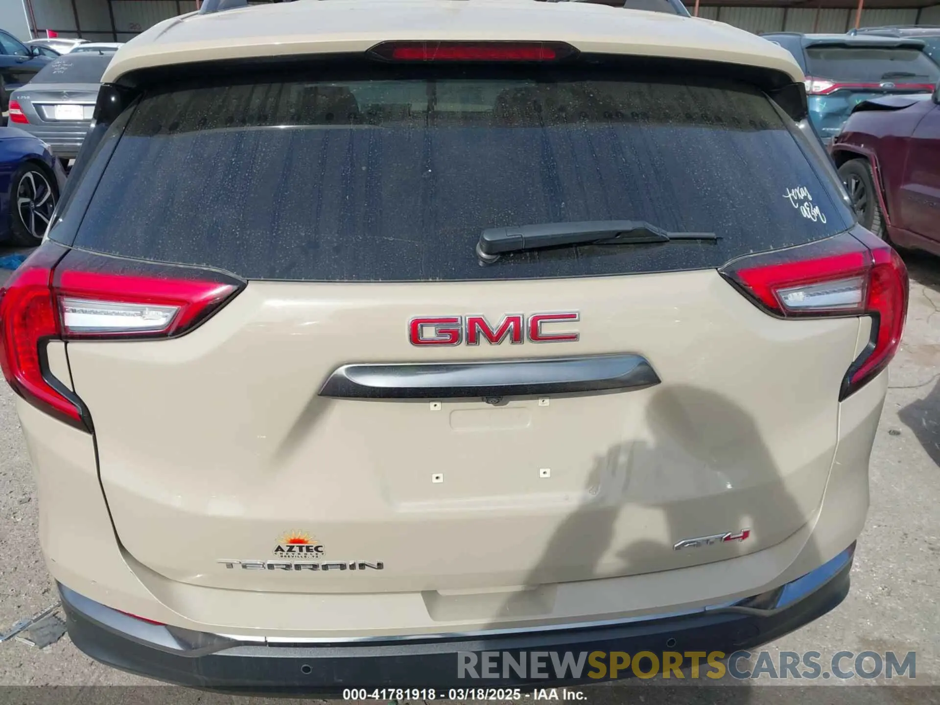 17 Photograph of a damaged car 3GKALYEG5PL119874 GMC TERRAIN 2023