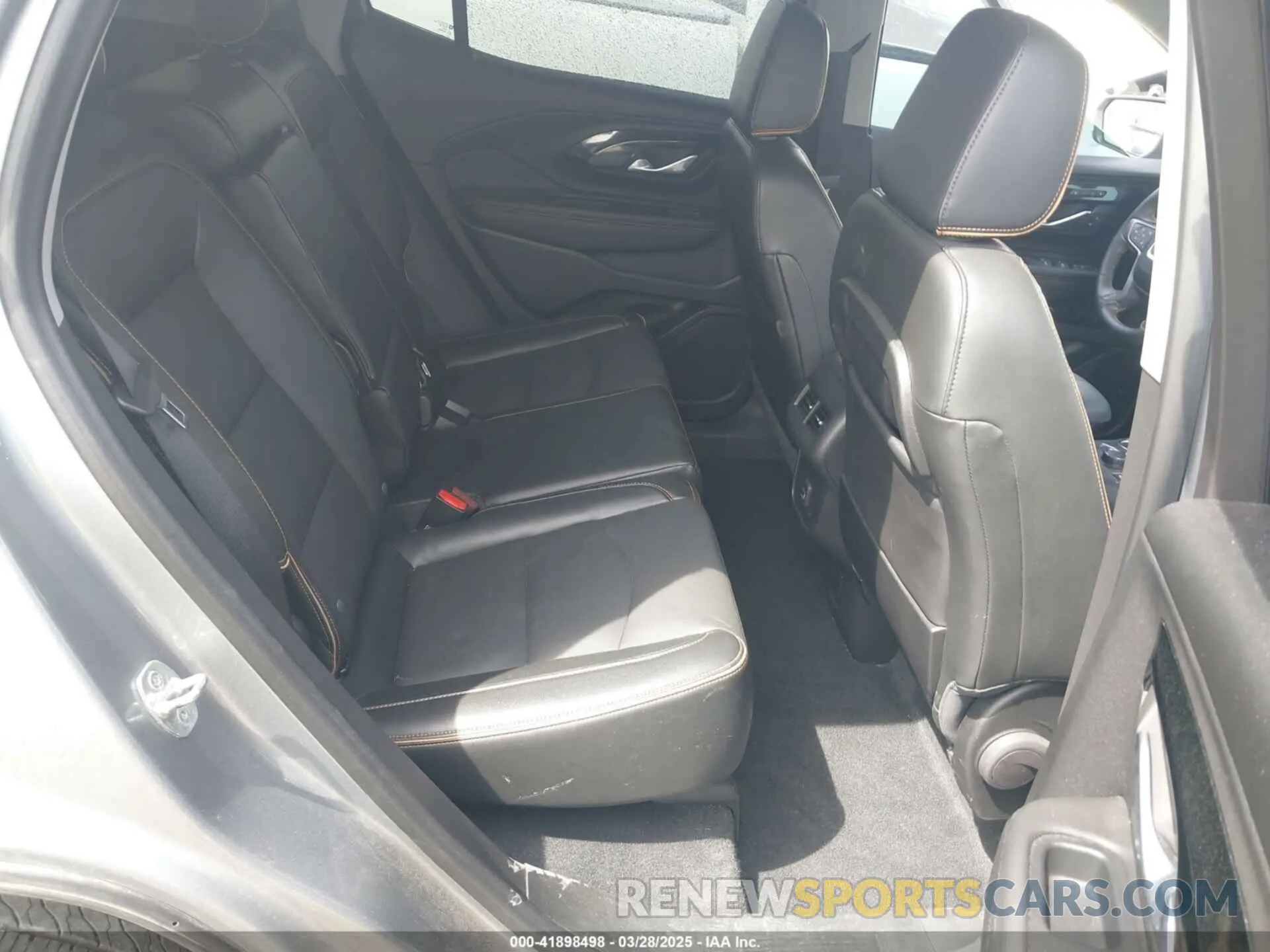 8 Photograph of a damaged car 3GKALYEG7PL178540 GMC TERRAIN 2023