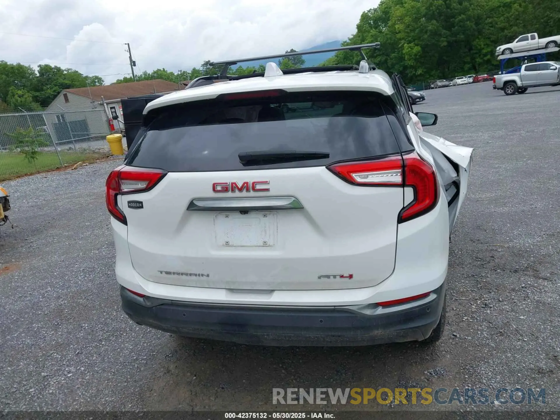 16 Photograph of a damaged car 3GKALYEG9PL141196 GMC TERRAIN 2023