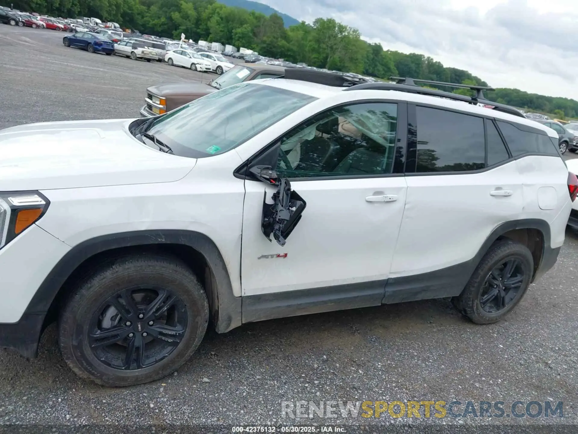 6 Photograph of a damaged car 3GKALYEG9PL141196 GMC TERRAIN 2023