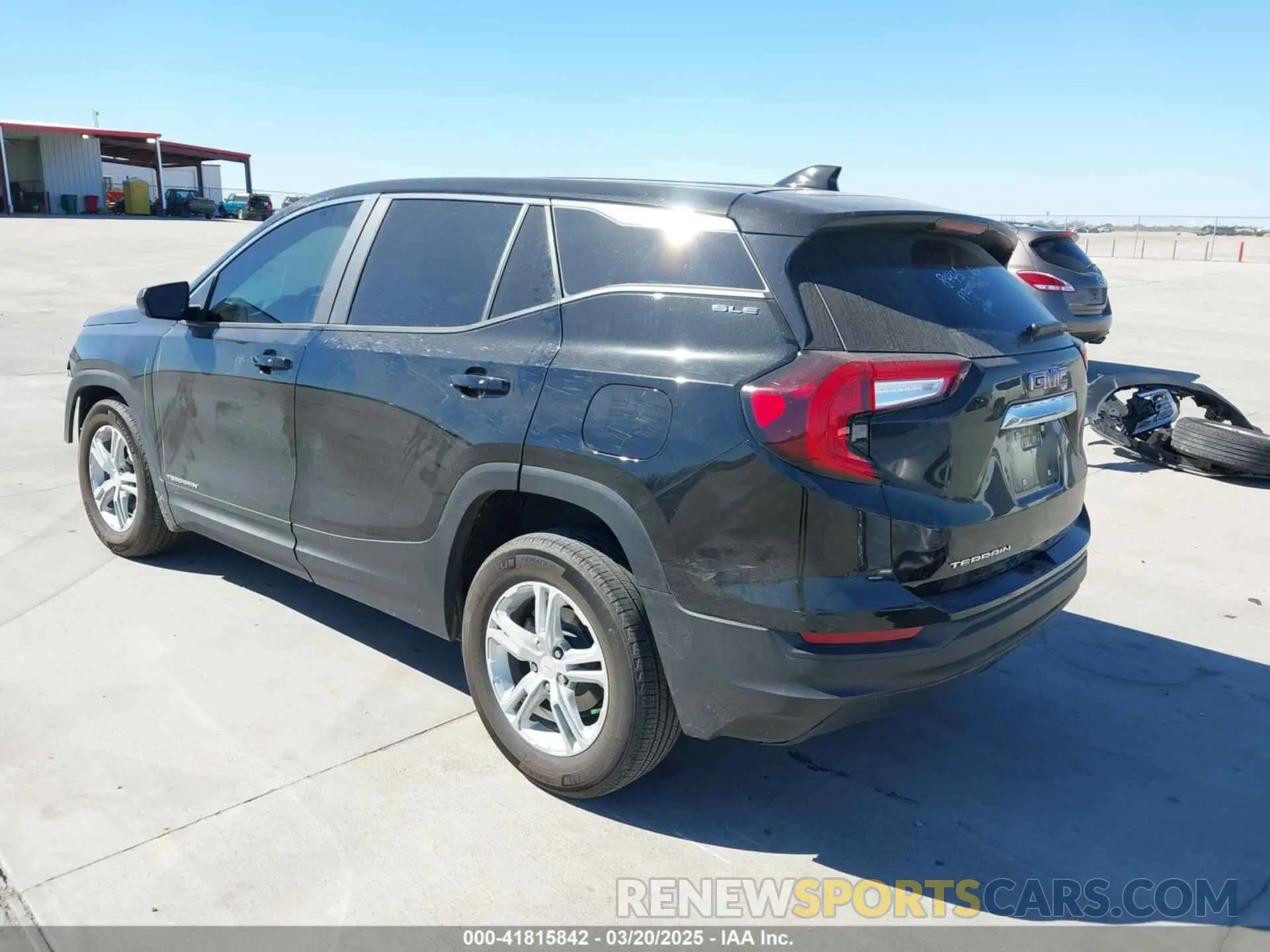 3 Photograph of a damaged car 3GKALMEG0RL146962 GMC TERRAIN 2024