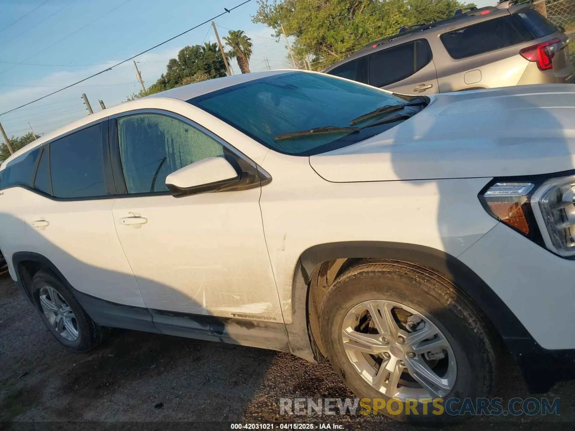 13 Photograph of a damaged car 3GKALMEG0RL242364 GMC TERRAIN 2024