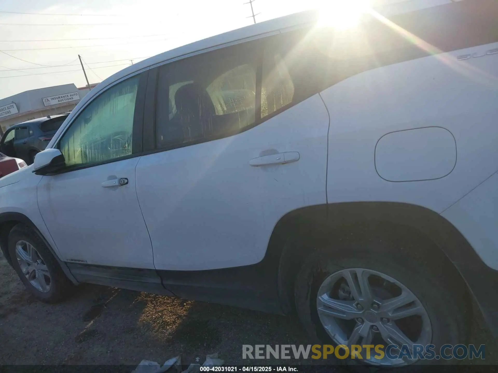 14 Photograph of a damaged car 3GKALMEG0RL242364 GMC TERRAIN 2024