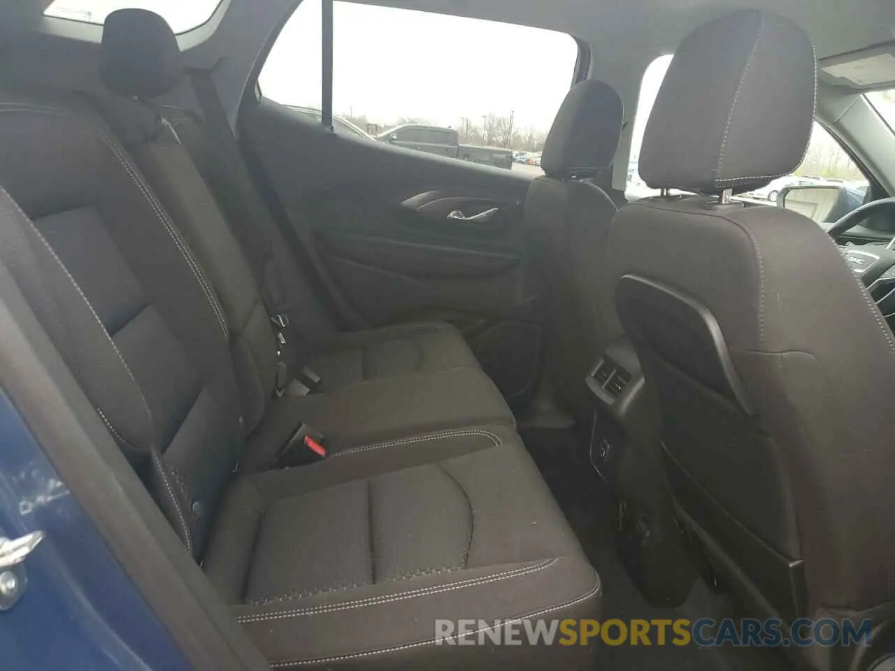 11 Photograph of a damaged car 3GKALMEG0RL249976 GMC TERRAIN 2024