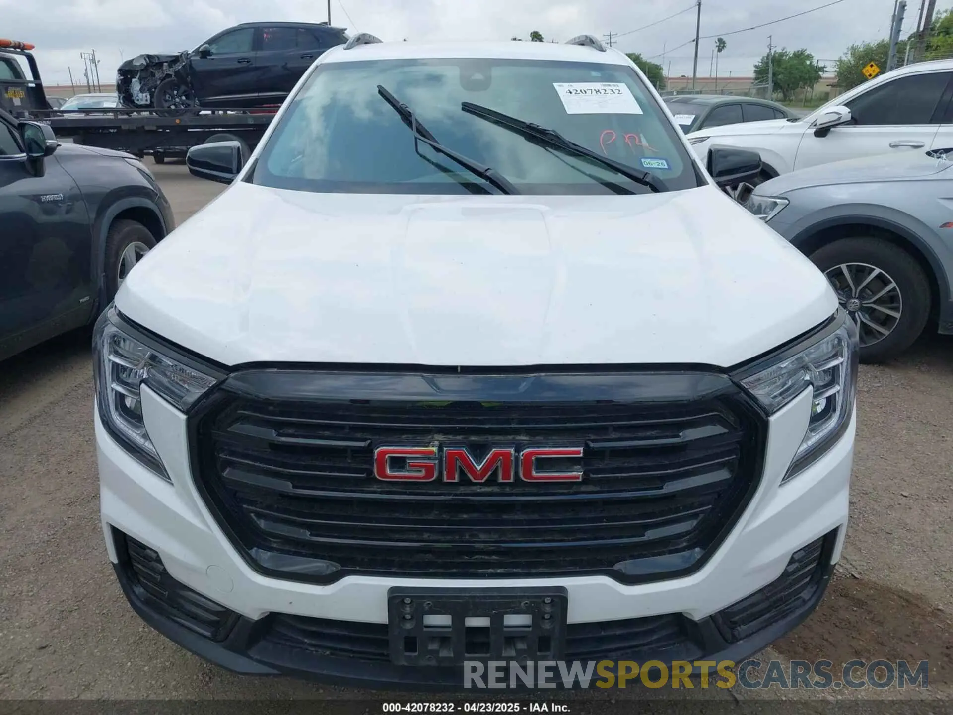 6 Photograph of a damaged car 3GKALMEG0RL298742 GMC TERRAIN 2024