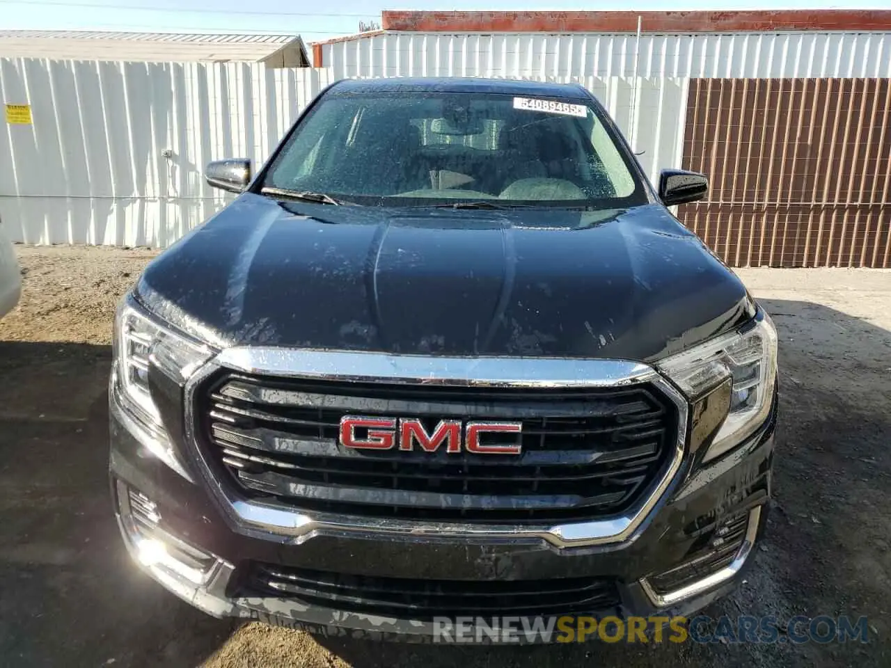 5 Photograph of a damaged car 3GKALMEG0RL370507 GMC TERRAIN 2024