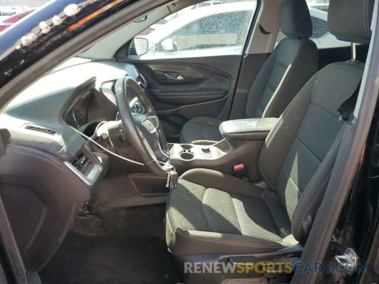 7 Photograph of a damaged car 3GKALMEG0RL370507 GMC TERRAIN 2024