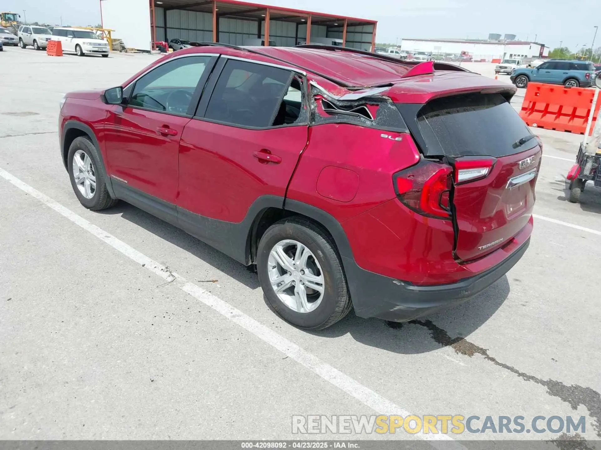 3 Photograph of a damaged car 3GKALMEG1RL192798 GMC TERRAIN 2024