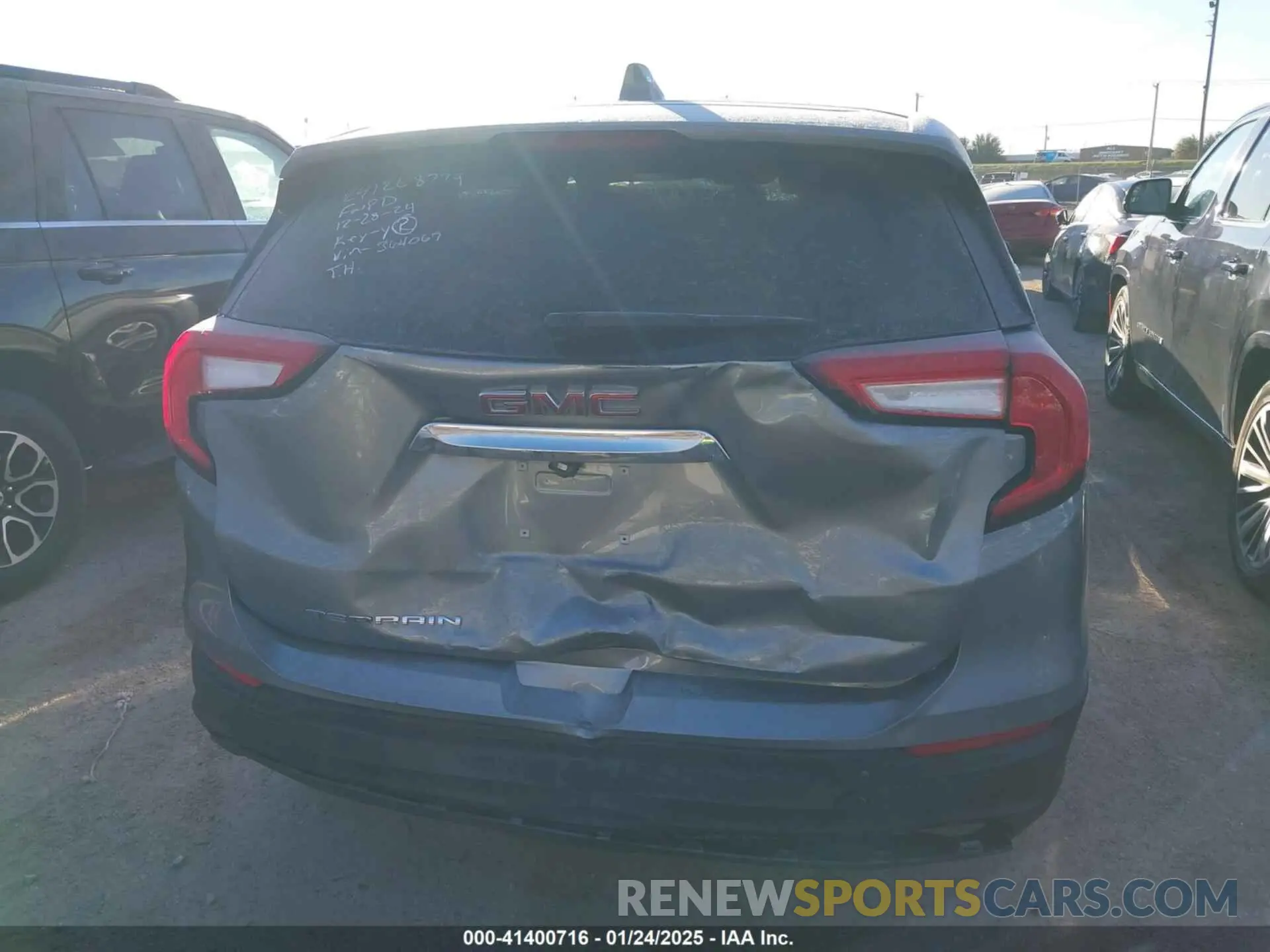 16 Photograph of a damaged car 3GKALMEG1RL364067 GMC TERRAIN 2024